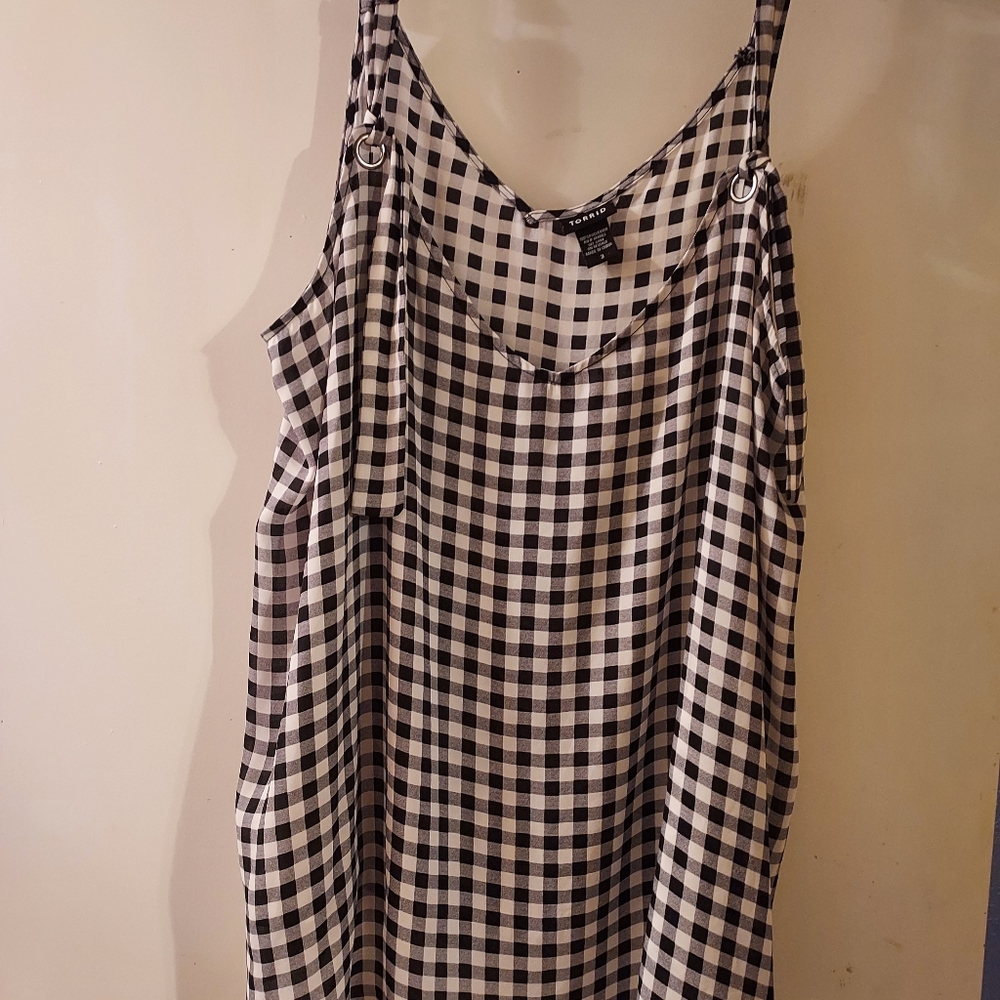 Torrid blouses size 4